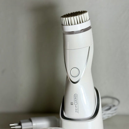 ZEITGARD PRO Cosmetic Device + Face Cleansing Tool